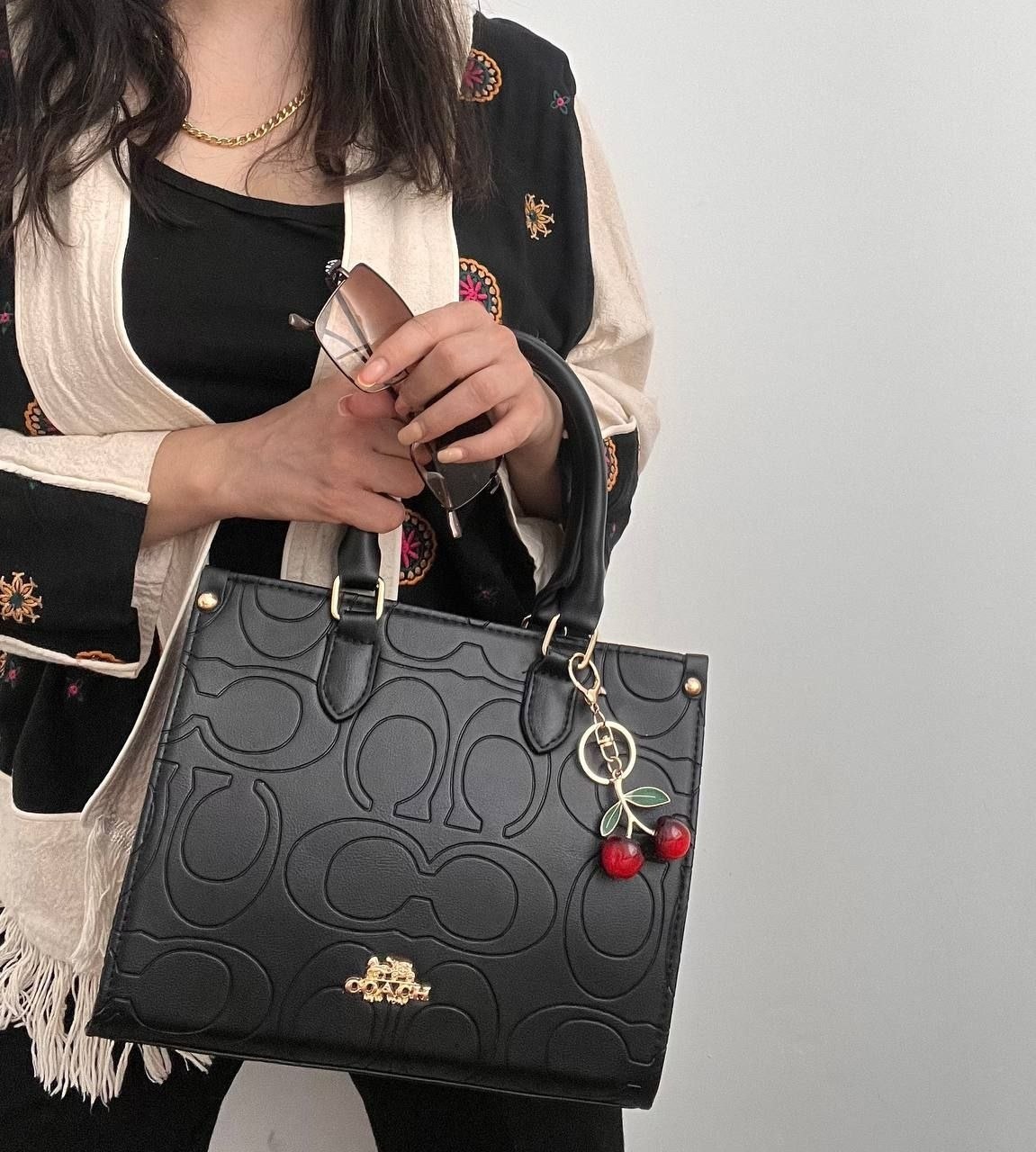 کیف زنانه کواچ گیلاسی بزرگ جادار
